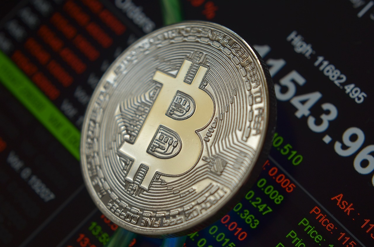 美国3月CPI下跌、联准会降息机率提高！但比特币、美股不涨反跌